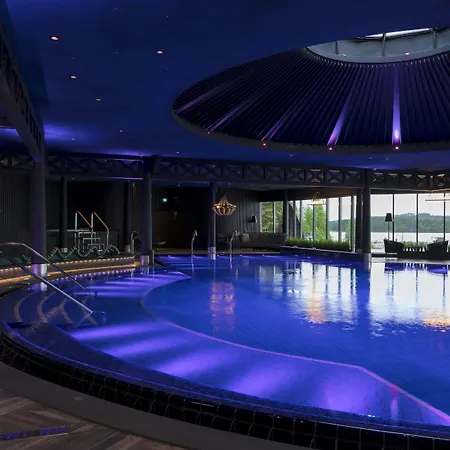 邦巴布里克所库斯酒店 4*