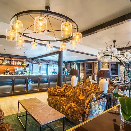 邦巴布里克所库斯酒店 酒店 4*