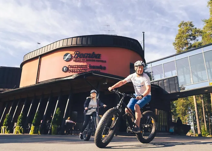 Отель Break Sokos Bomba