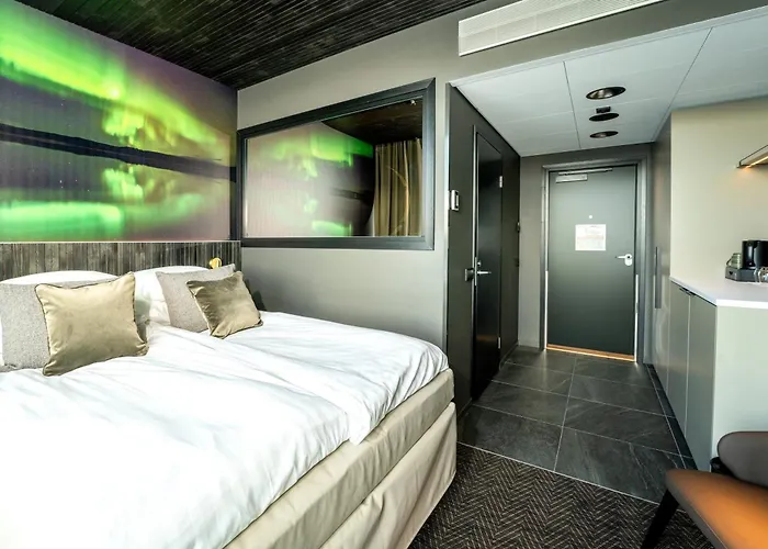 Отель Break Sokos Bomba